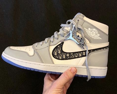 dior jordan 1 high shoes.